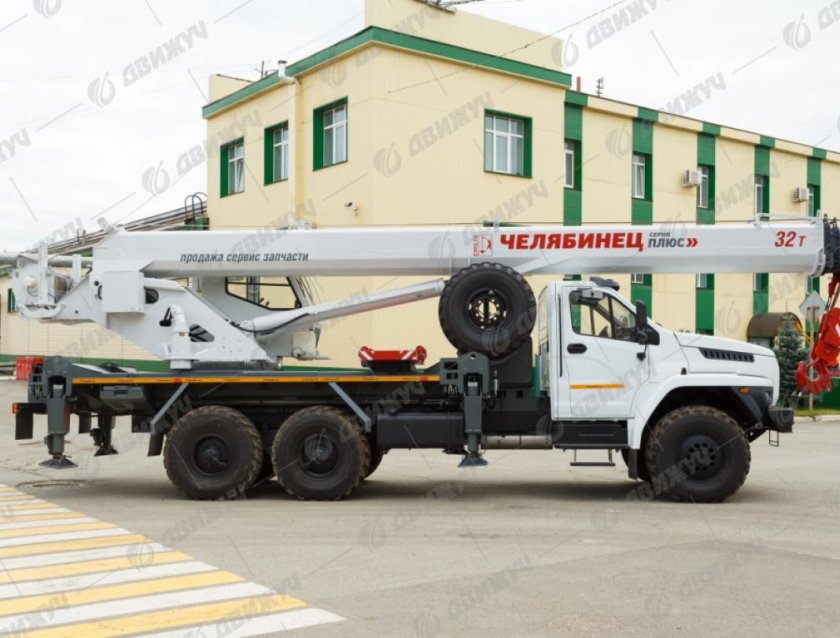 Автокран КС 55733