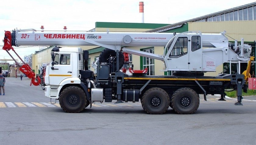 Автокран КС 55733