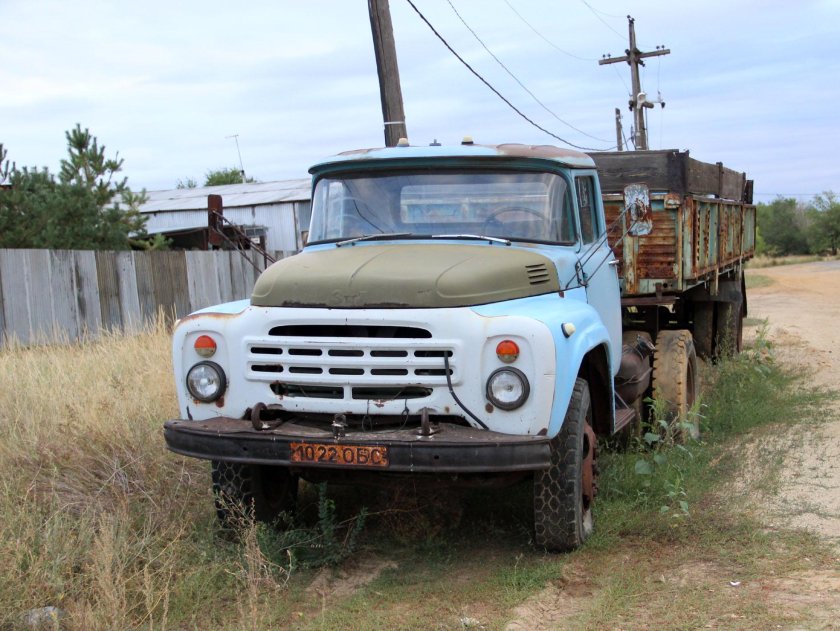 ЗИЛ 4415