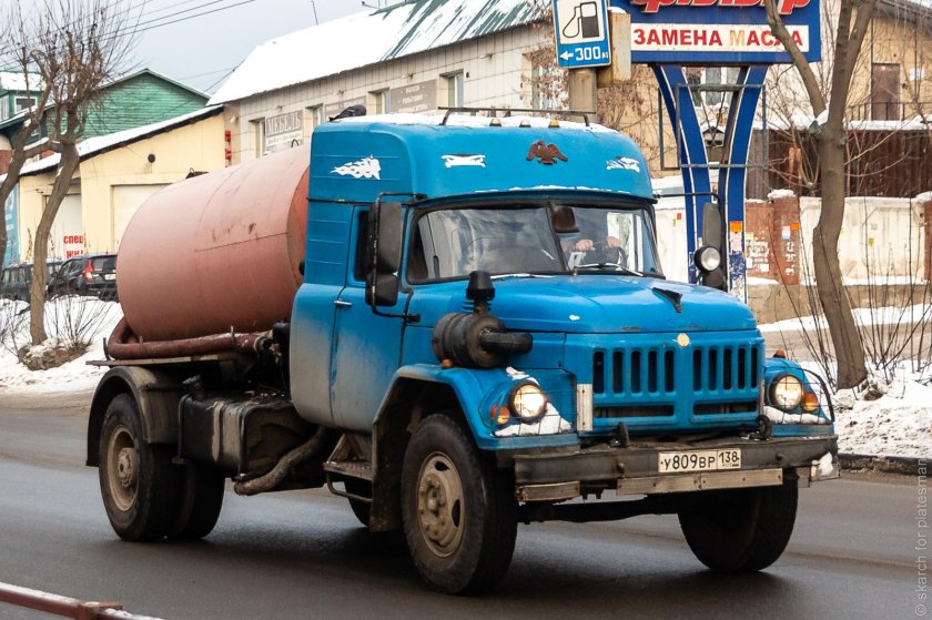 ЗИЛ 4318