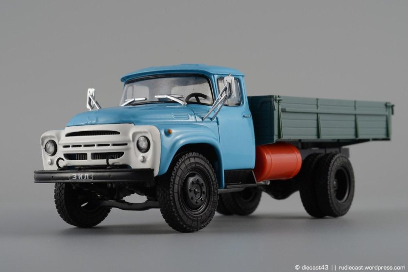 ЗИЛ 138 бортовой