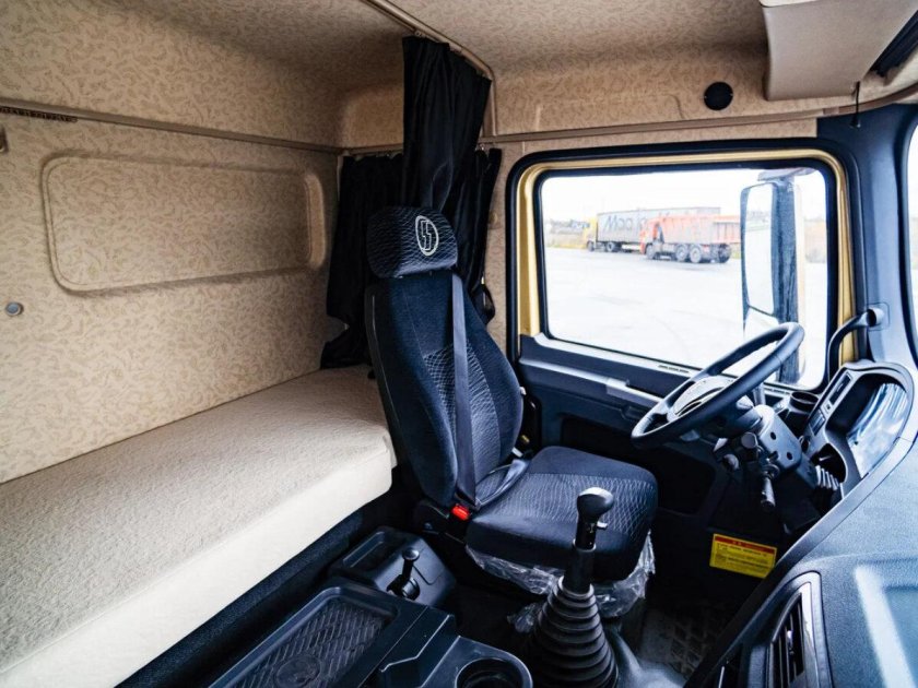 Shacman x3000 кабина