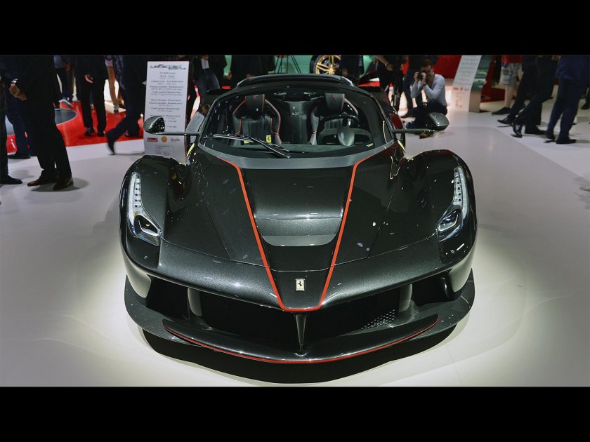 Феррари Аперта