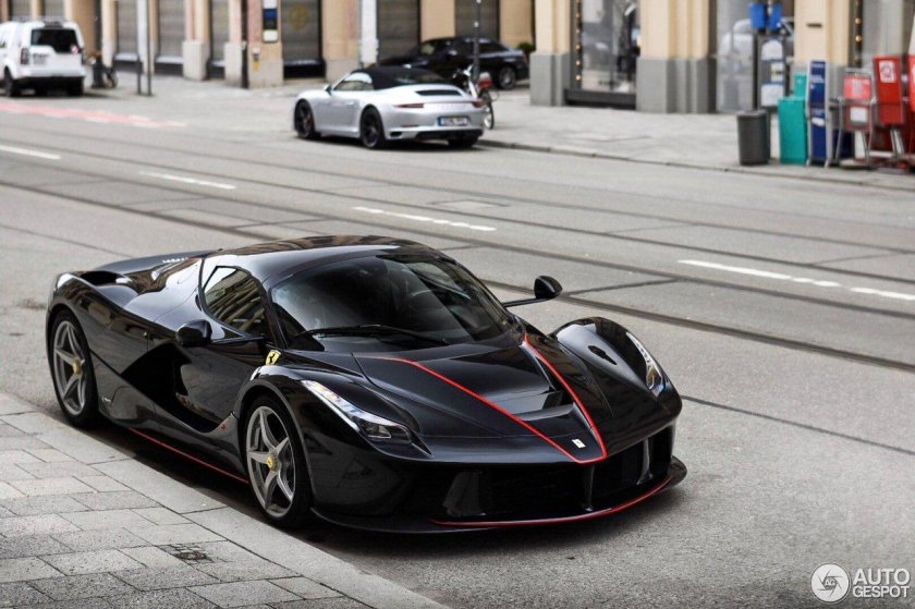 Феррари ЛАФЕРРАРИ черный