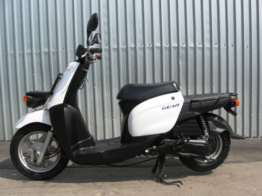 Скутер Ямаха Гир