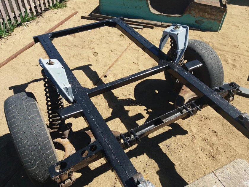 Прицеп ПМЗ 8131