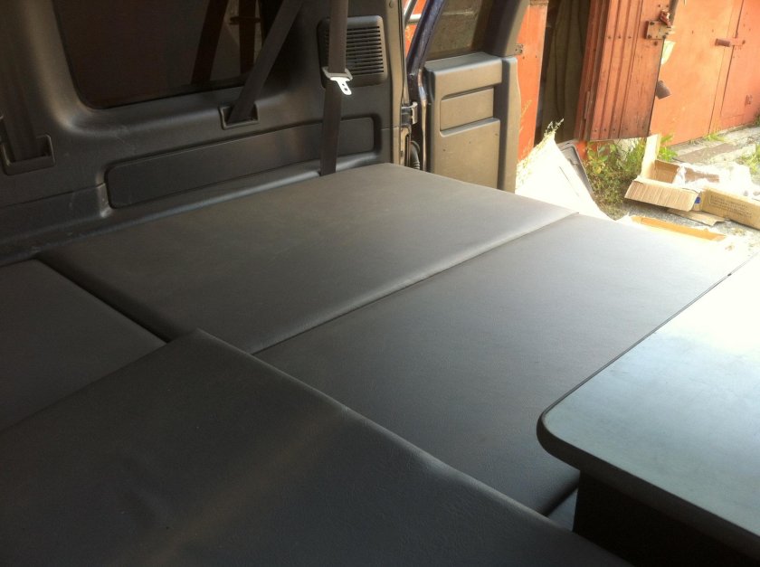 Спальник в Исузу Трупер