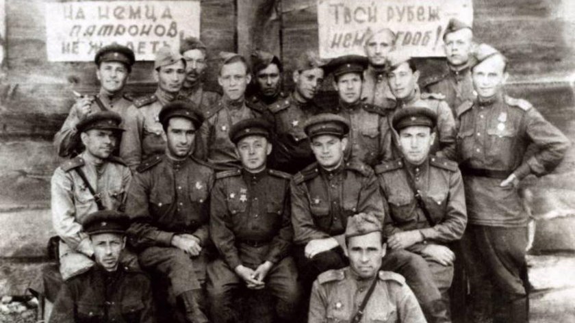 Артиллерийский полк Стрелковой дивизии 1942