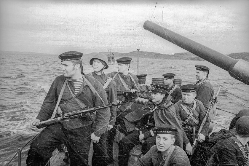 Матросы Балтийского флота 1941