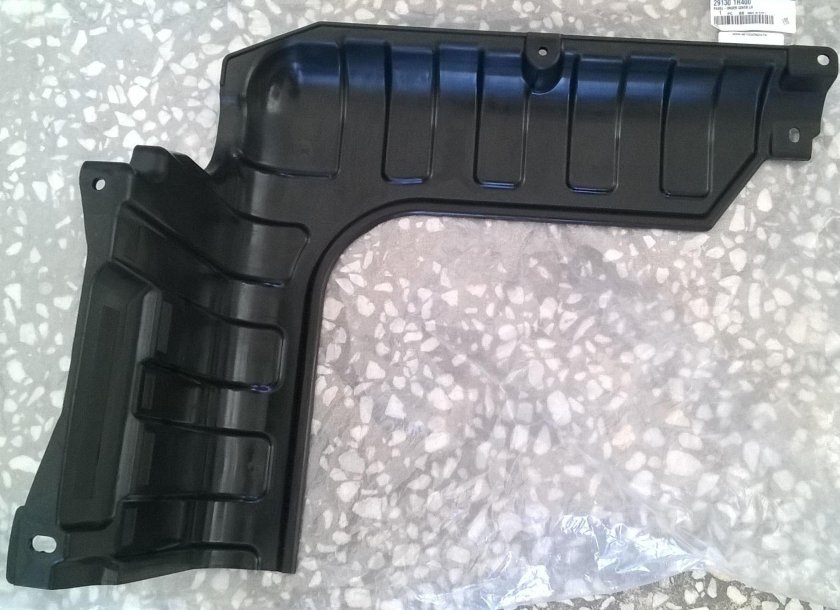 Защита двигателя пластиковая Solaris 2011