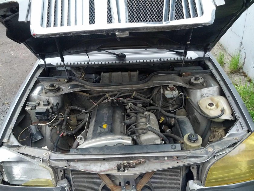 Москвич Иван Калита под капотом