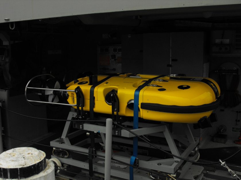 Телеуправляемый необитаемый подводный аппарат