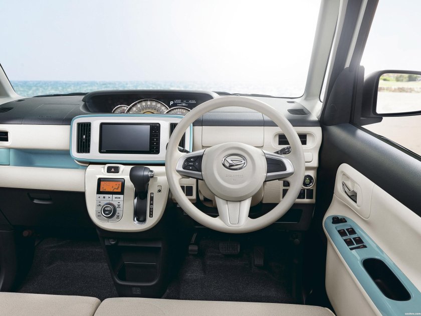 Daihatsu move 2016 салон