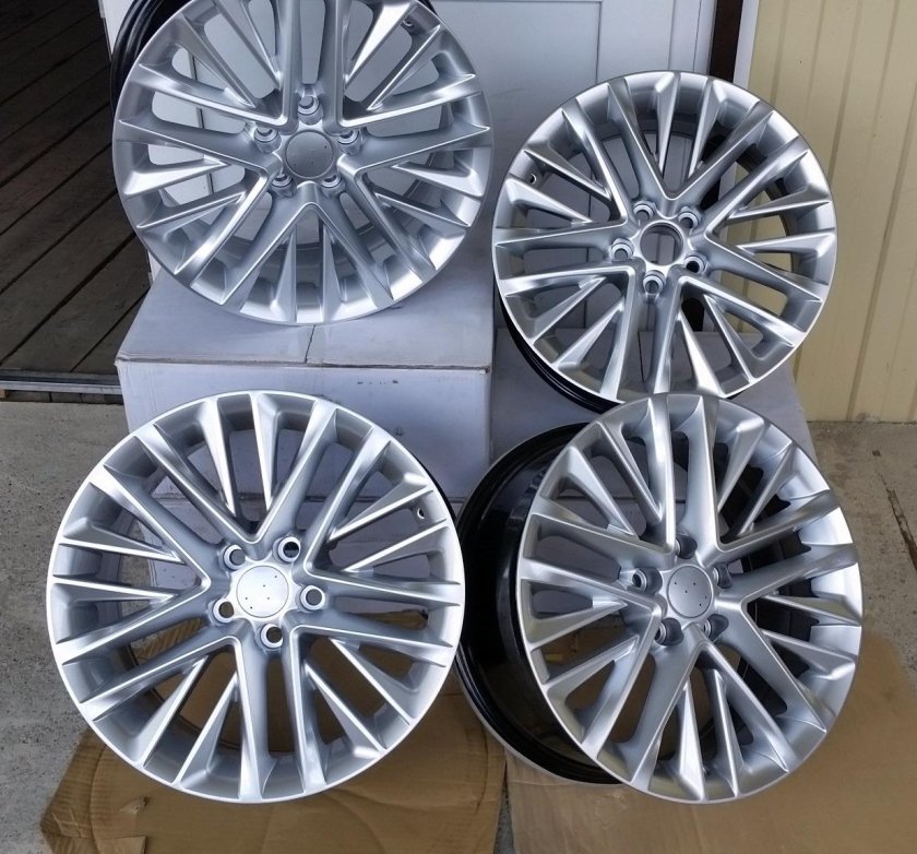 Диски Lexus es r18