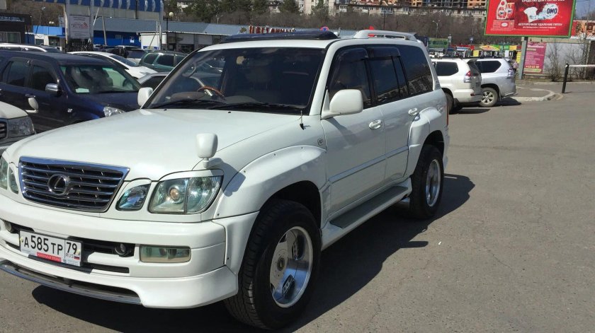Toyota Land Cruiser 100 Cygnus