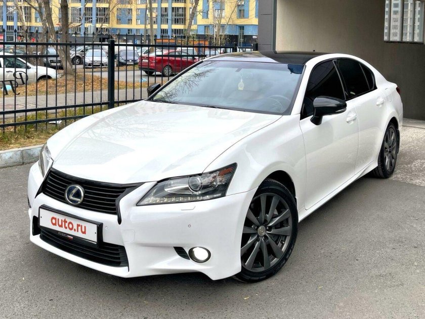 Лексус GS 2014 белый