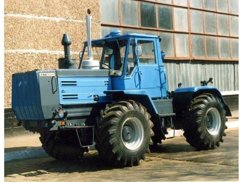 Трактор ХТЗ-150к