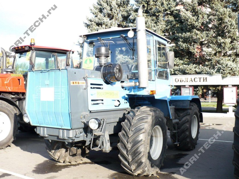 Трактор колесный ХТЗ-150 К-09-25