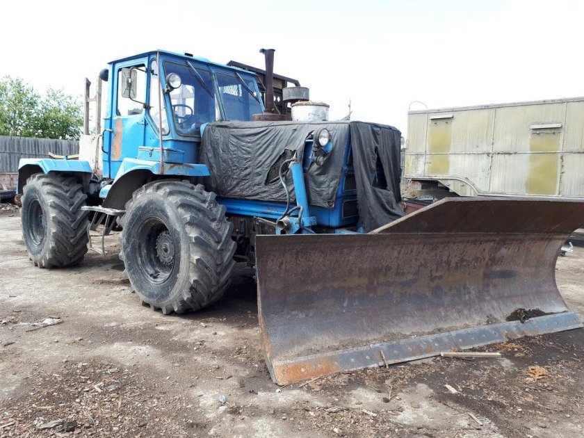 Трактор ХТЗ-150к-09