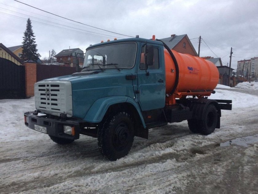 ЗИЛ 130 ассенизатор 5 кубов