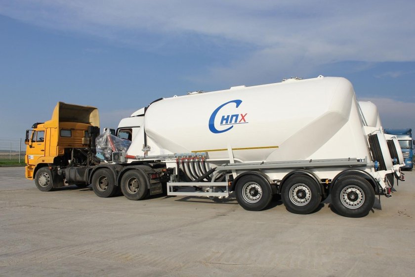 Цементовоз sf3u30