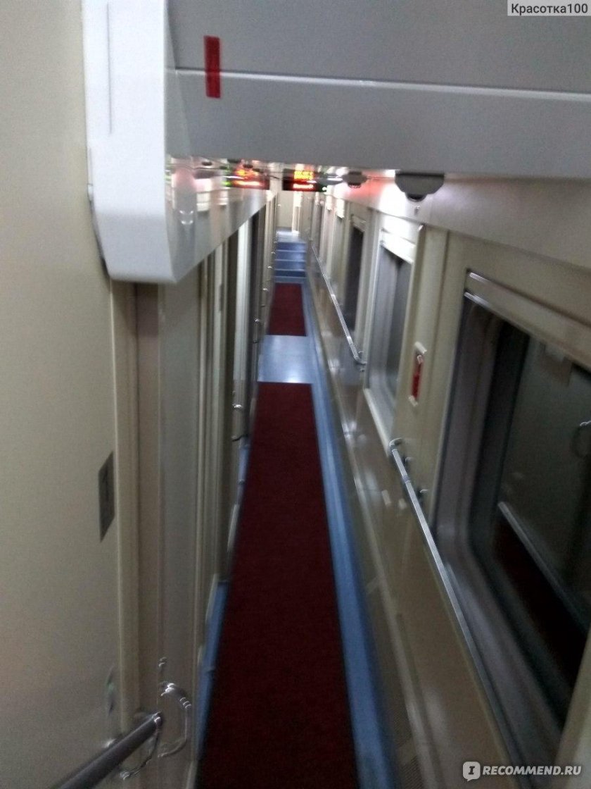 Поезд 104в Адлер Москва двухэтажный