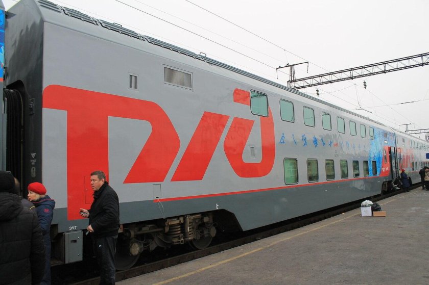 104ж «двухэтажный состав»