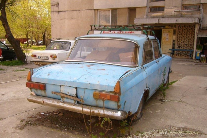 Москвич 408 заброшенный