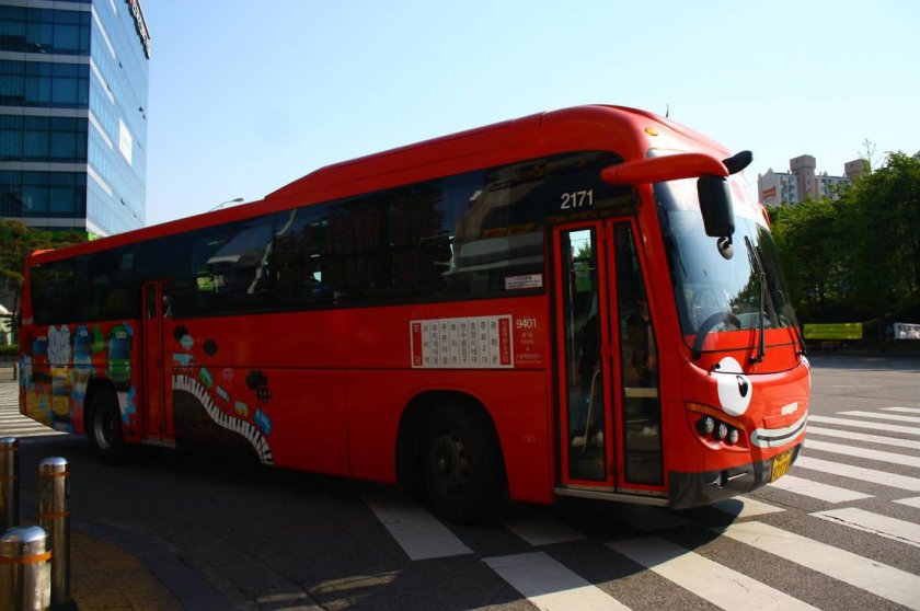 Автобус цветной