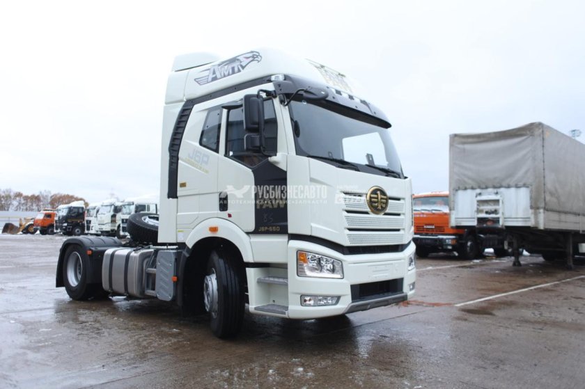 FAW тягач седельный jh6