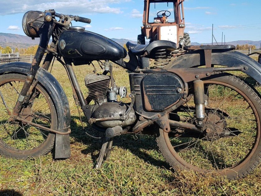 Мотоцикл Ковровец к-58