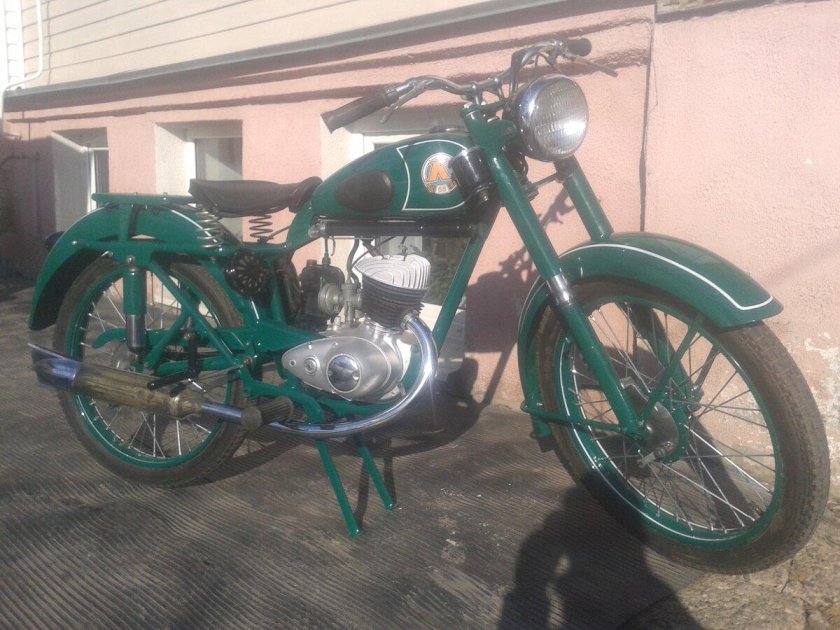 Ковровец к 125