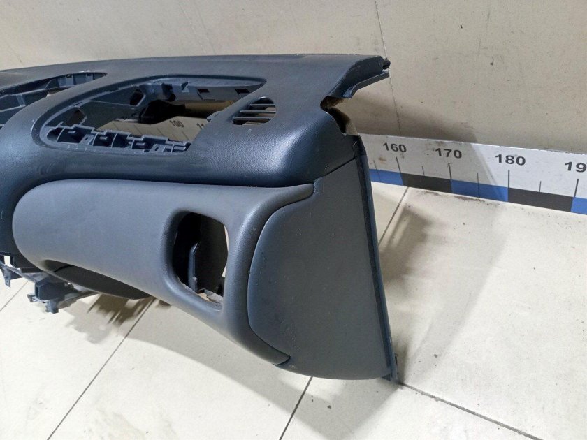 Almera Classic торпеда