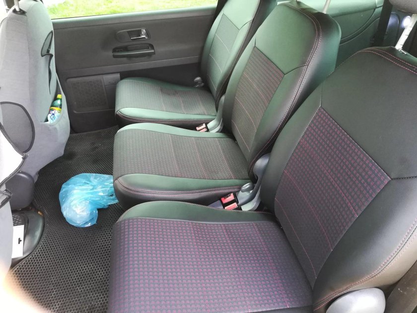 Чехлы на Фольксваген Шаран 7 мест