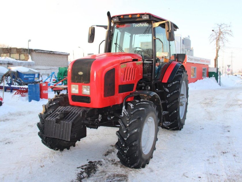 Трактор Беларус 2022.3