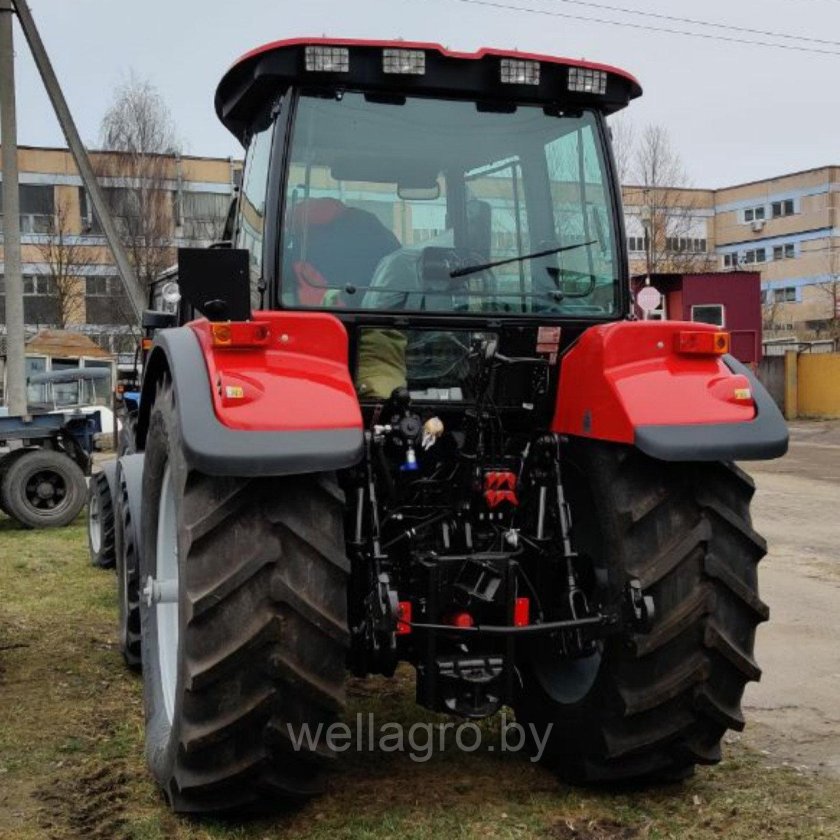 Трактор МТЗ 2022 Беларус