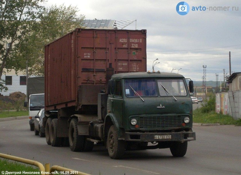 МАЗ 504 седельный тягач СССР