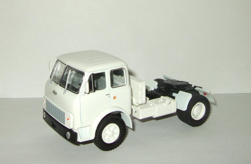 Наш автопром МАЗ-505