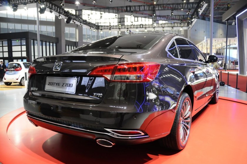 Zotye z700