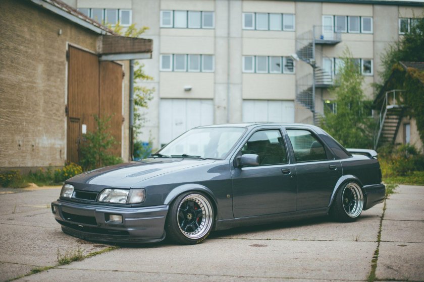 Ford Sierra стенс