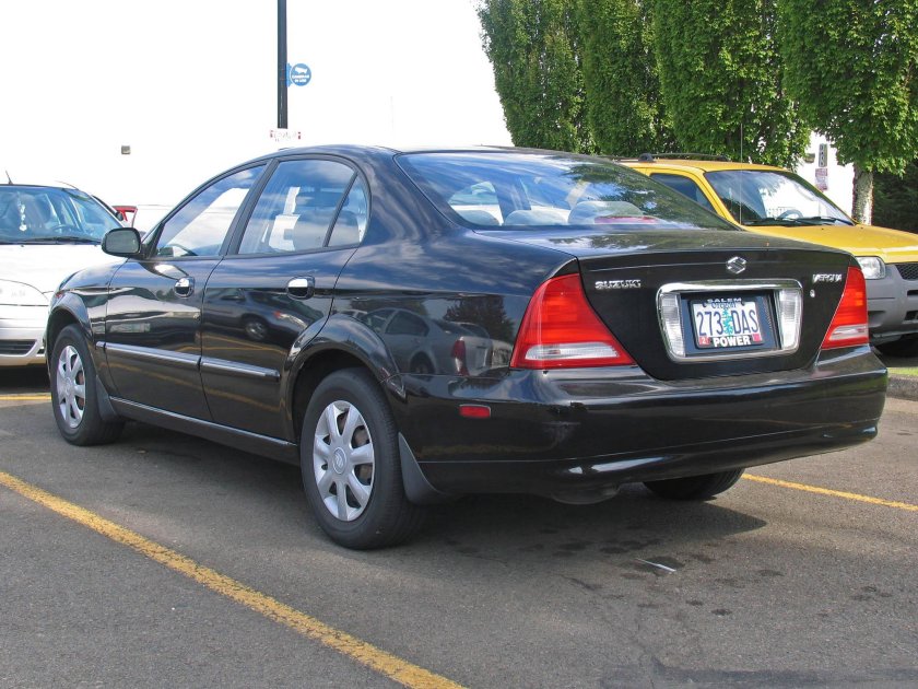 Suzuki Verona картинки