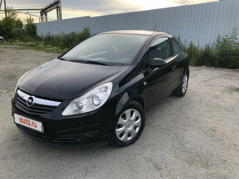 Opel Corsa 2007 черная