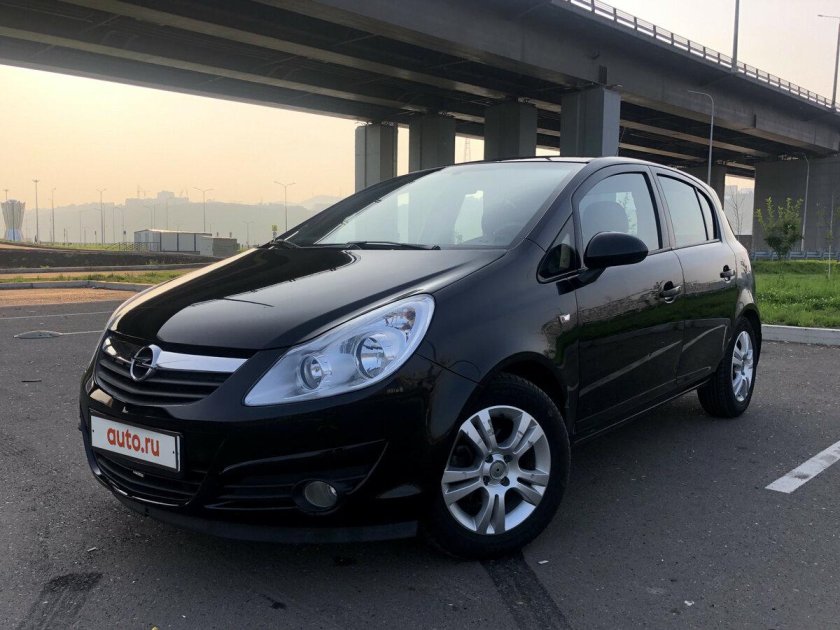 Opel Corsa 2008 черная