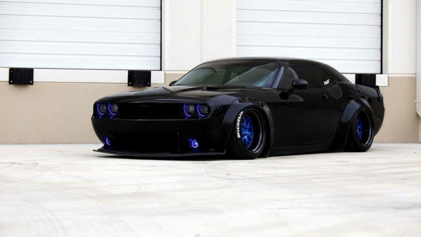 Dodge Challenger