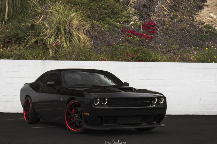 Додж Челленджер