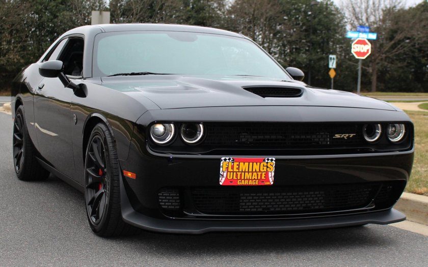 Додж Челленджер Хеллкет