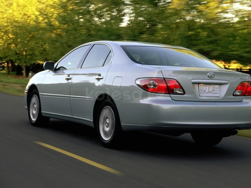 Lexus es300