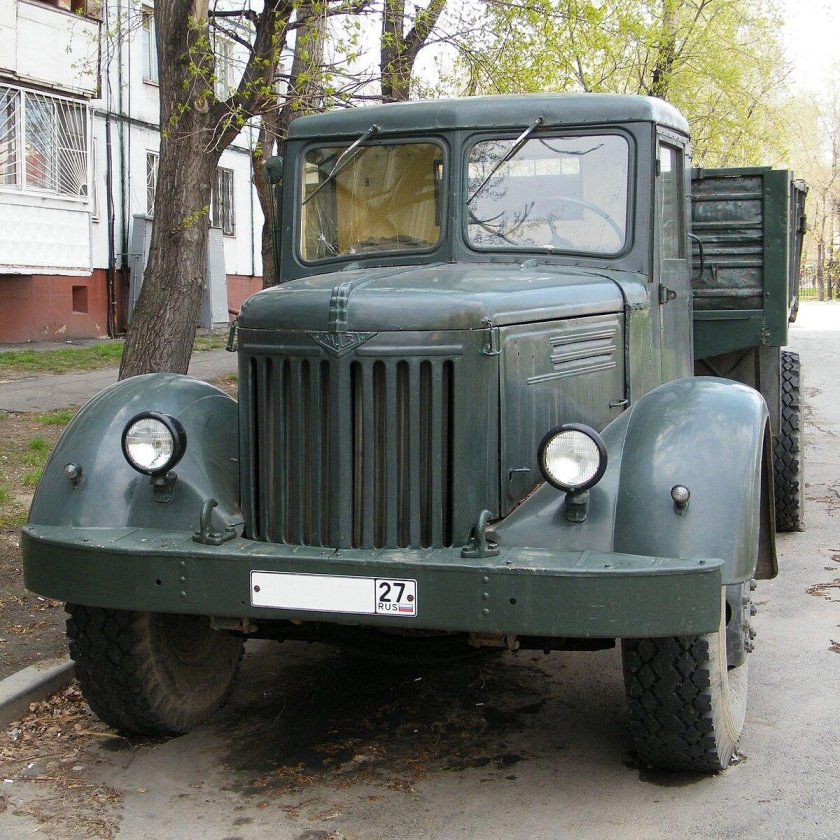 МАЗ-200 грузовой