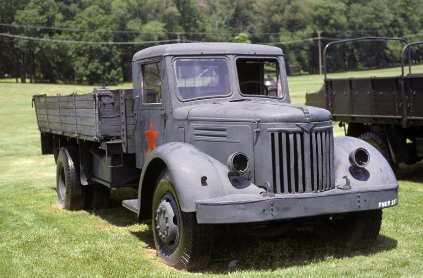 МАЗ-200 грузовой