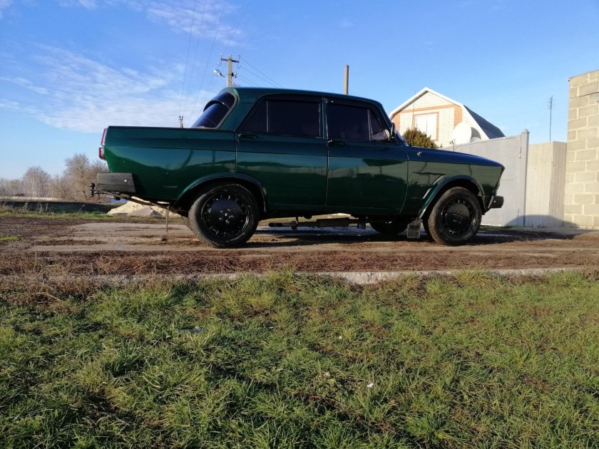 Москвич 412 черный